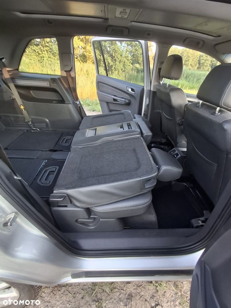 Opel Zafira 1.8 Cosmo - 13
