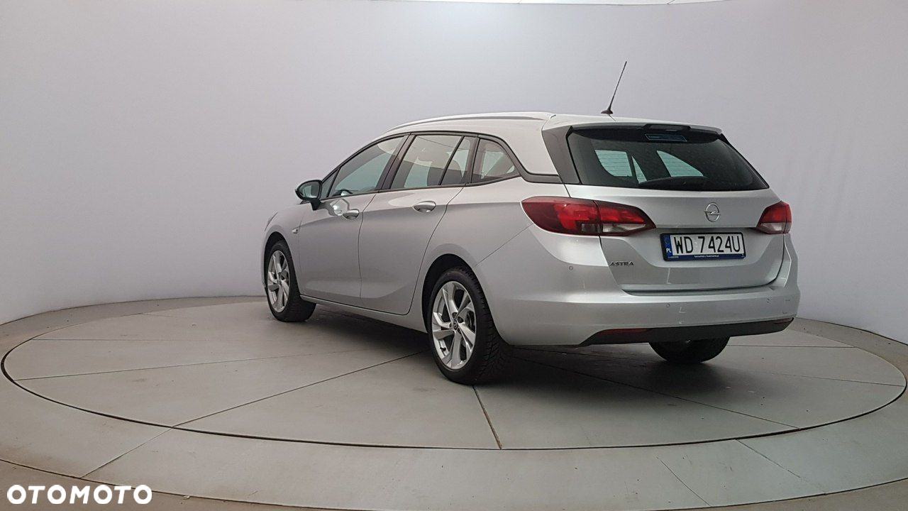 Opel Astra - 5