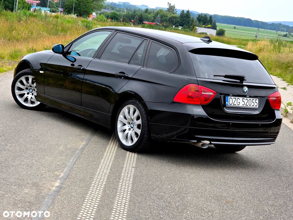 BMW Seria 3 320d DPF Edition Fleet Sport - 2