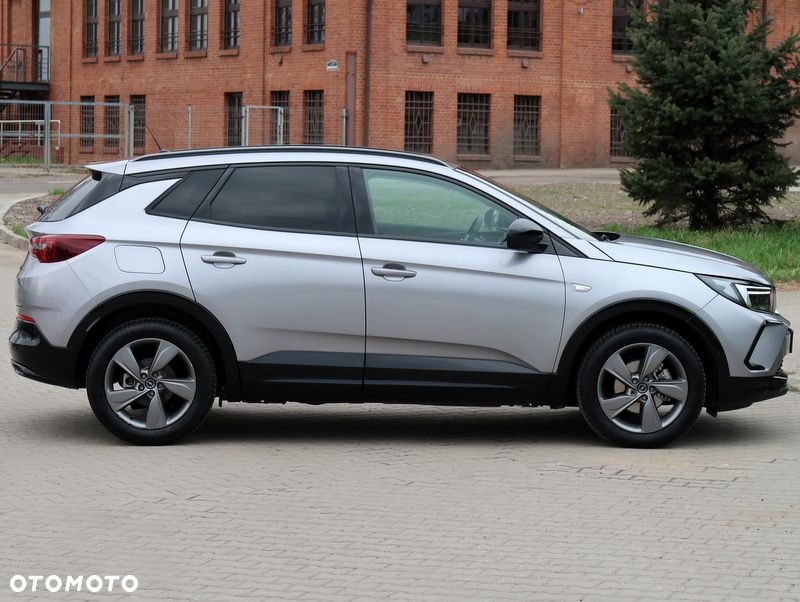 Opel Grandland 1.2 T GS S&S - 5