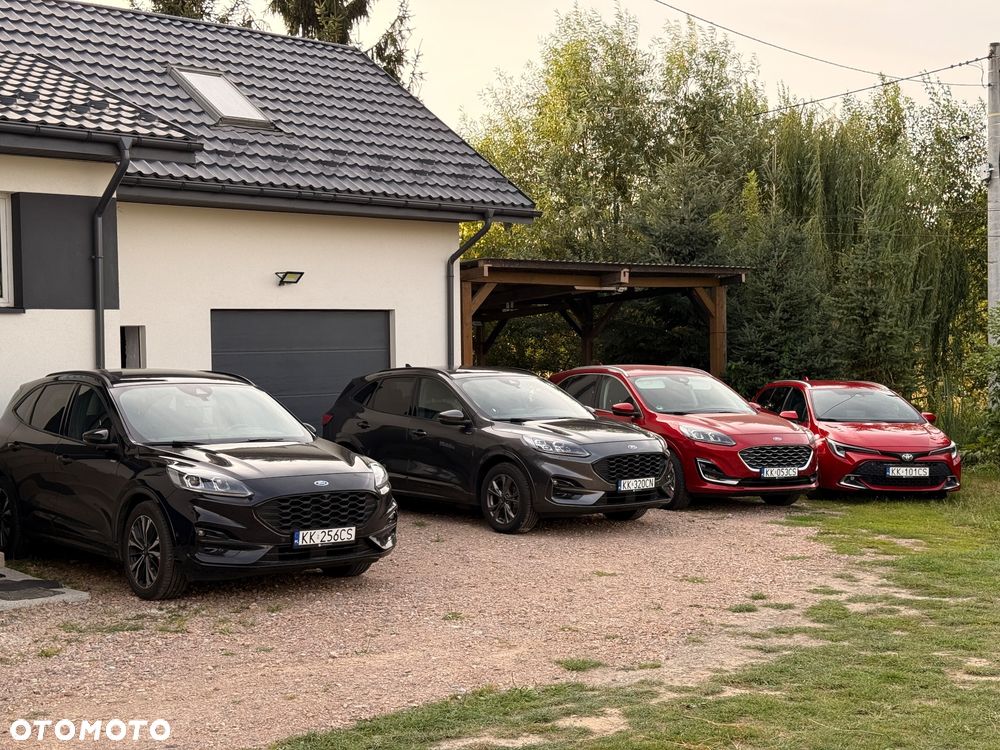 Ford Kuga 2.5P PHEV FWD ST-Line X - 30