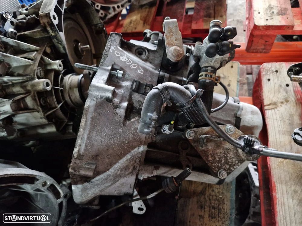 Caixa de 5 velocidades manual 20CQ07 PEUGEOT 206 1.4 HDI 8HZ 8HX - 1