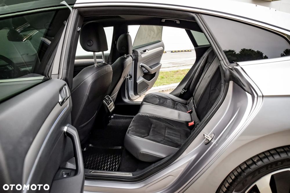 Volkswagen Arteon 2.0 TSI R-Line DSG - 23