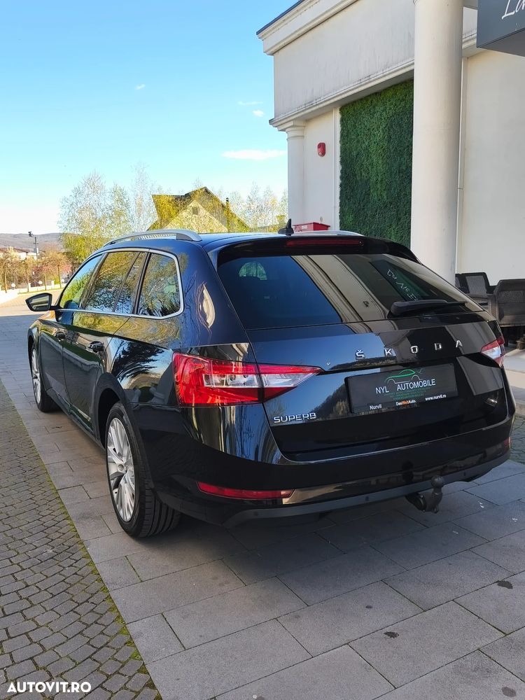 Skoda Superb 1.6 TDI DSG Style - 6