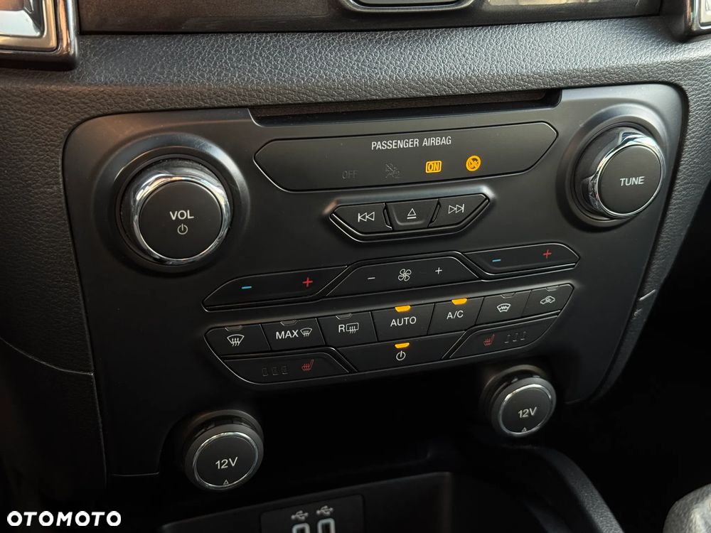 Ford Ranger 2.0 EcoBlue 4x4 DC Wildtrak - 36