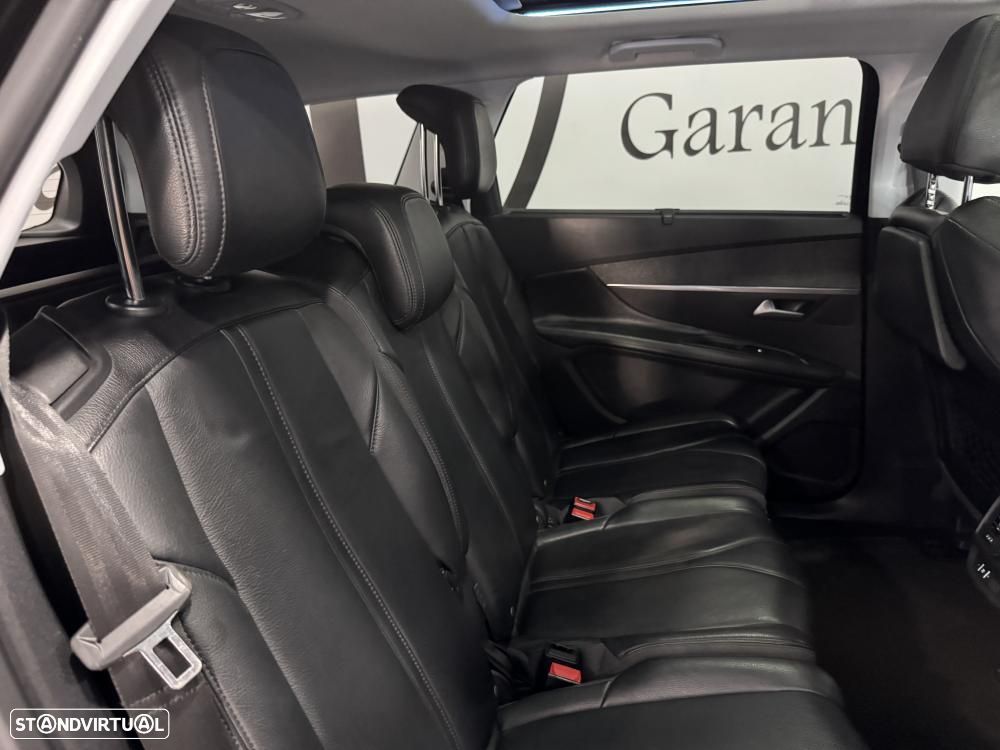 Peugeot 5008 1.6 HDi Allure J18 - 40