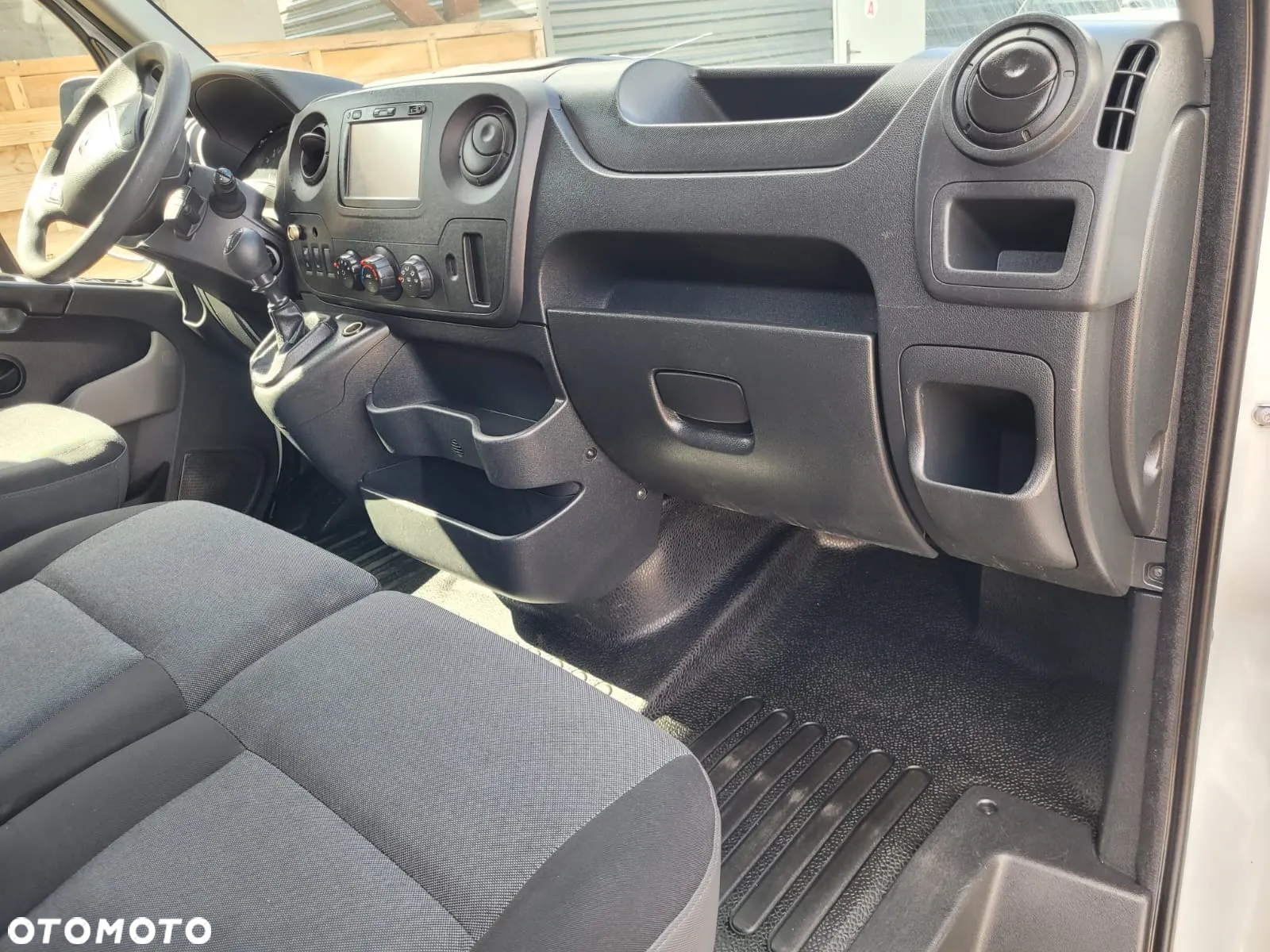 Renault Master L2H2 - 17