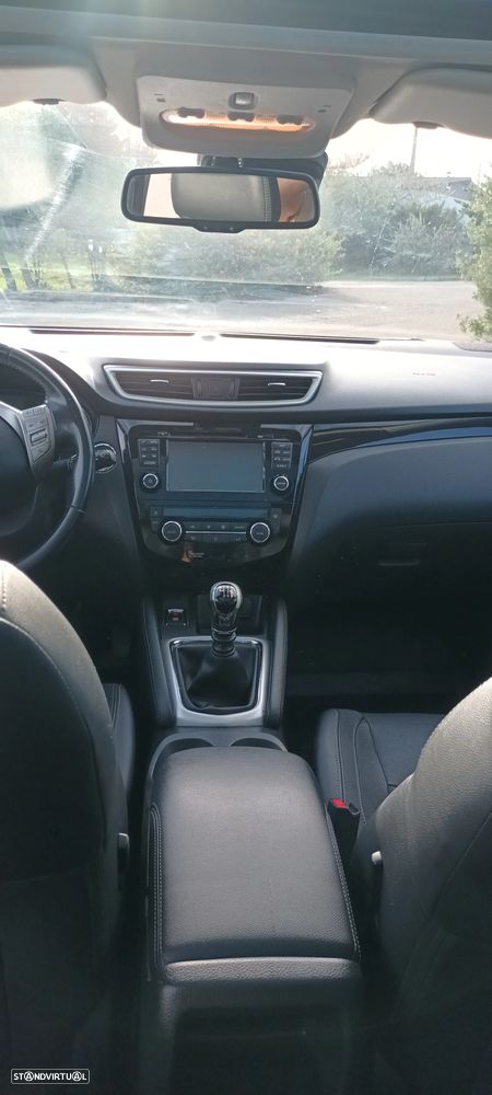 Nissan Qashqai 1.5 dCi Tekna Premium - 6