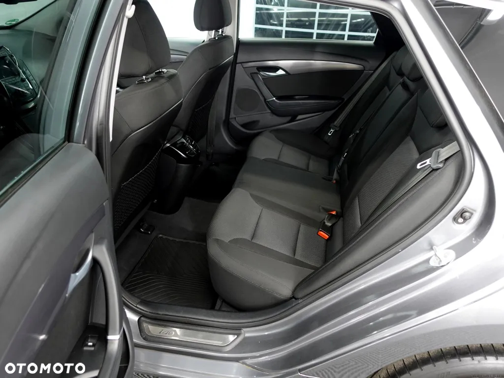 Hyundai i40 1.7 CRDi Comfort - 10