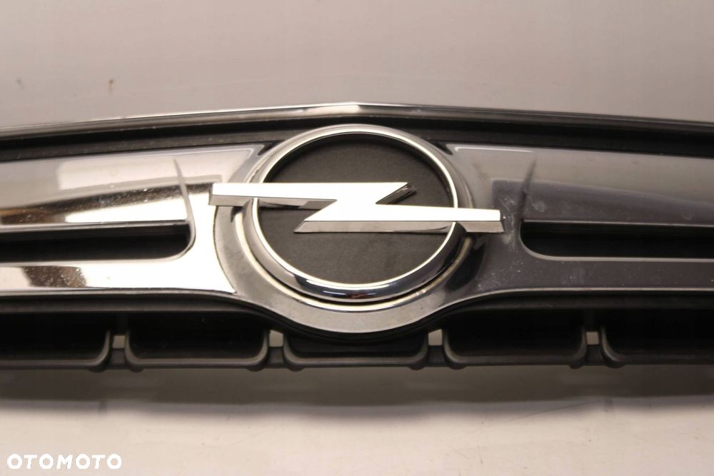 GRILL ATRAPA CHŁODNICY OPEL ANTARA I LIFT 2010R- 25983424 - 3