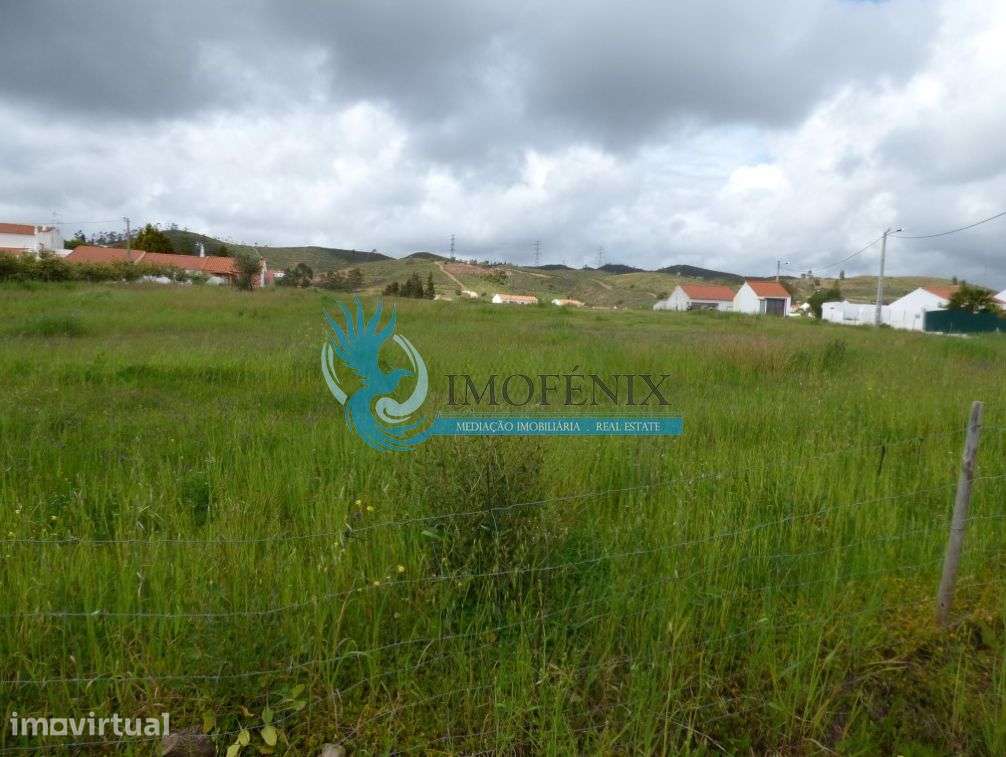 Terreno Rústico com 9360m² localizado na Pedreira-Silves - Grande imagem: 3/12