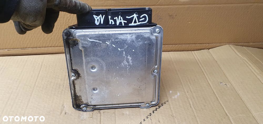 Sterownik komputer silnika VW Golf V Plus 1.9 TDI 03G906016R - 3