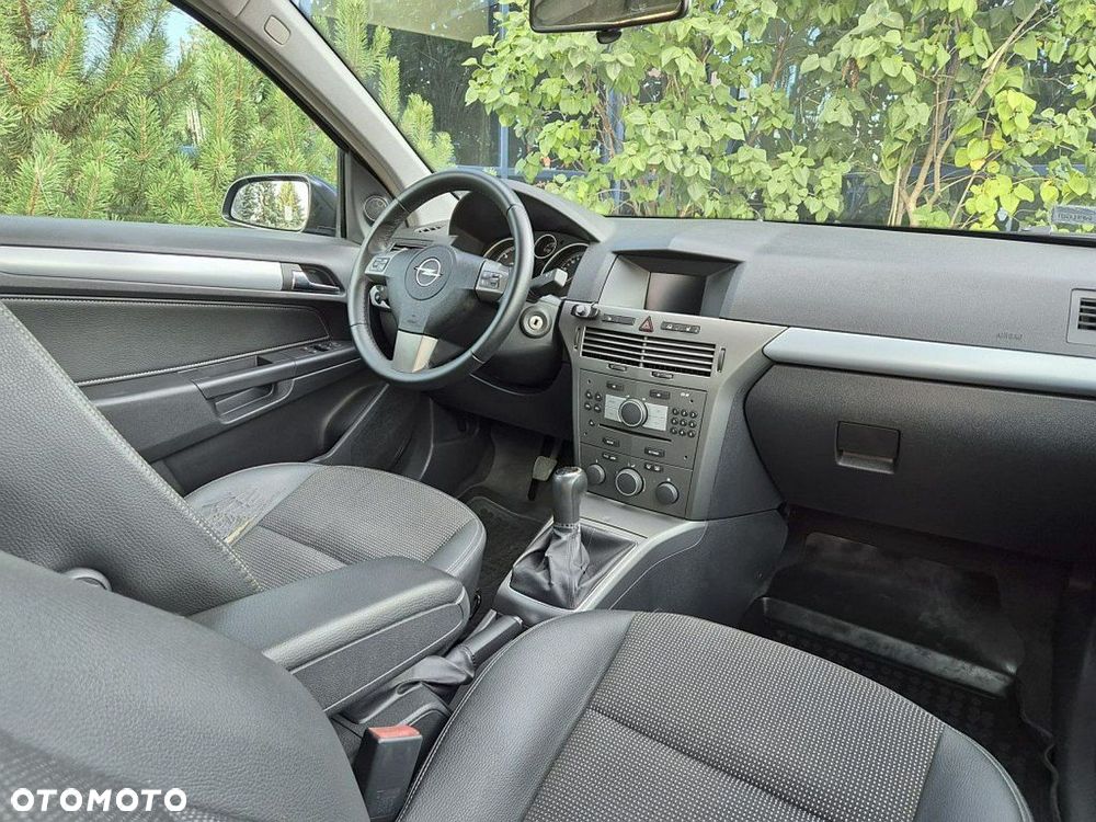 Opel Astra 1.9 CDTI Caravan Cosmo - 9