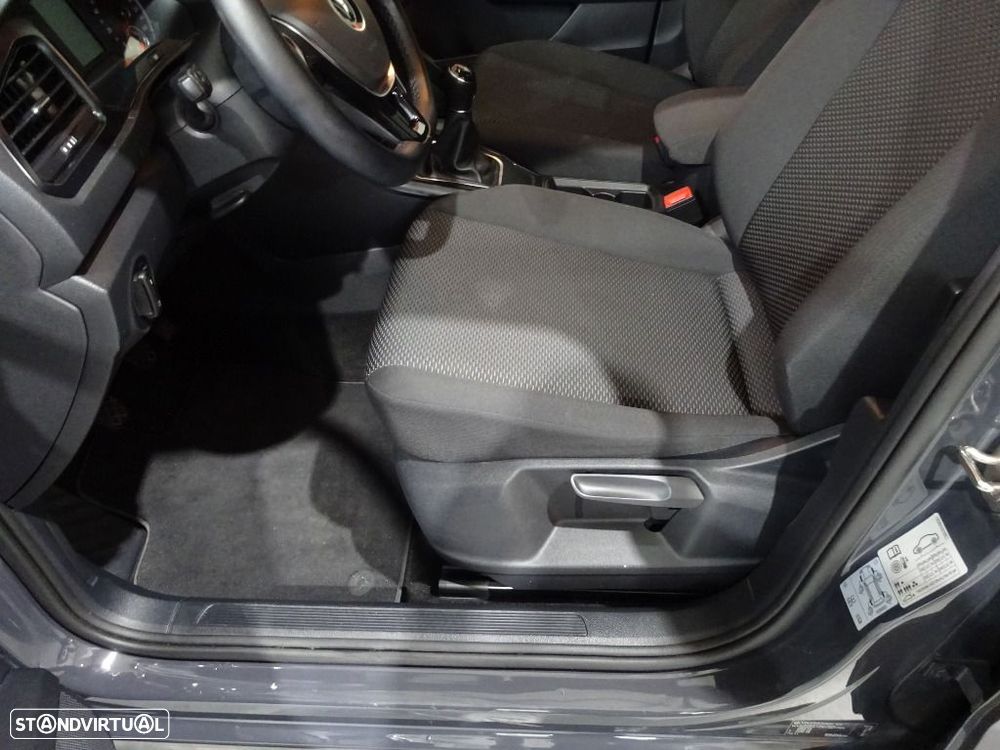 VW T-Roc 2.0 TDI Conceptline - 11