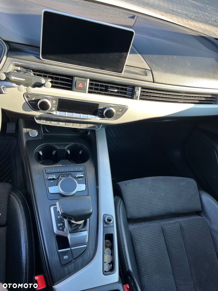 Audi A4 Avant 2.0 TDI S tronic - 17