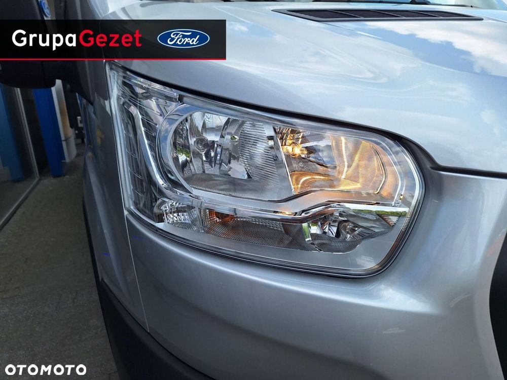 Ford Transit - 20