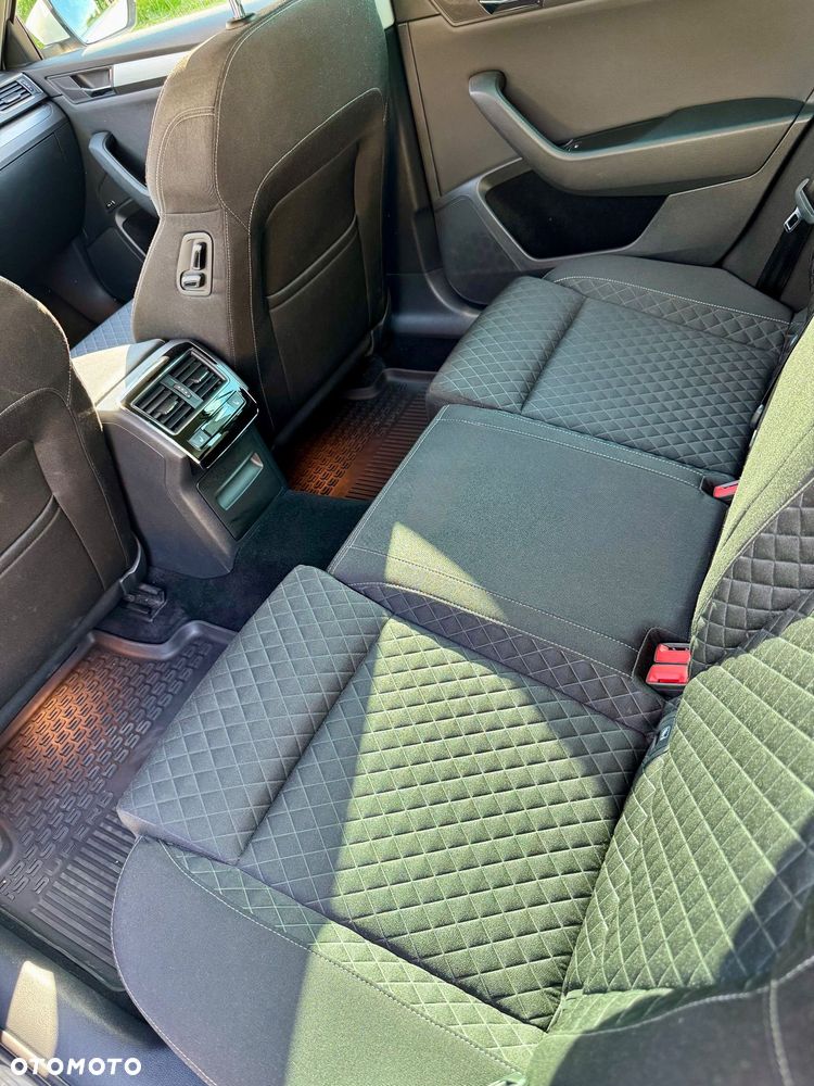Skoda Superb 1.8 TSI Style DSG - 7