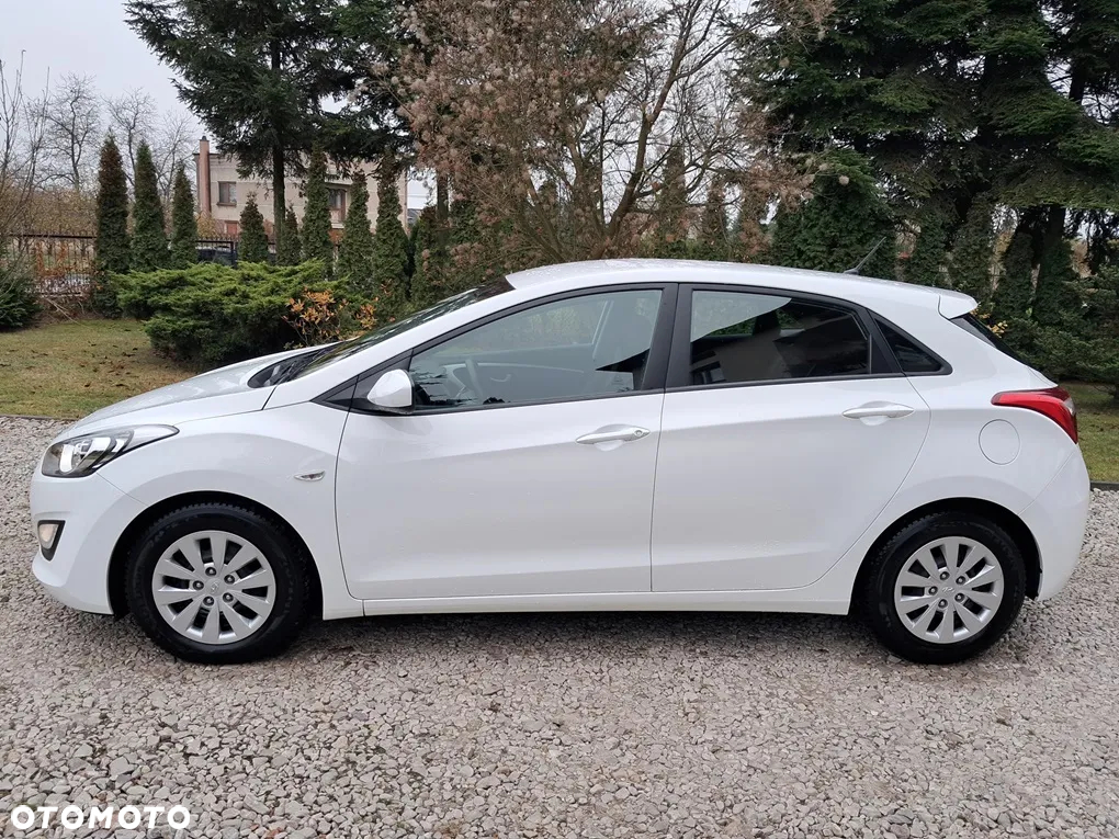 Hyundai i30 1.4 Passion - 4