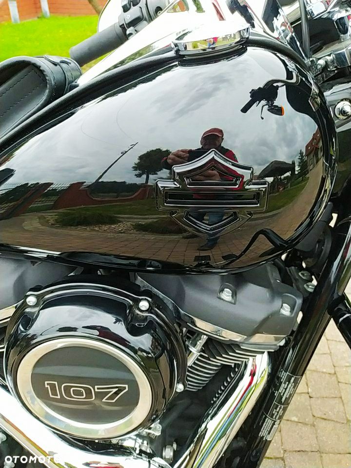 Harley-Davidson Softail Sport Glide - 14