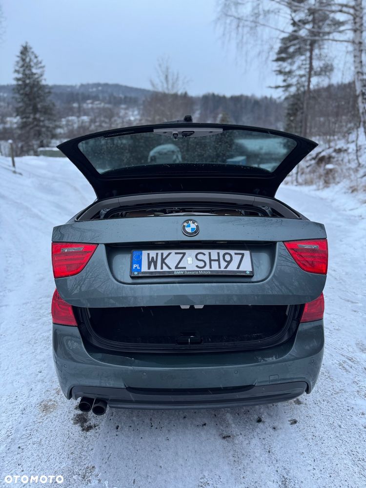 BMW Seria 3 330d xDrive - 24