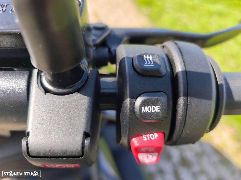 BMW CE 04 15 cv CARTA A1 - 13