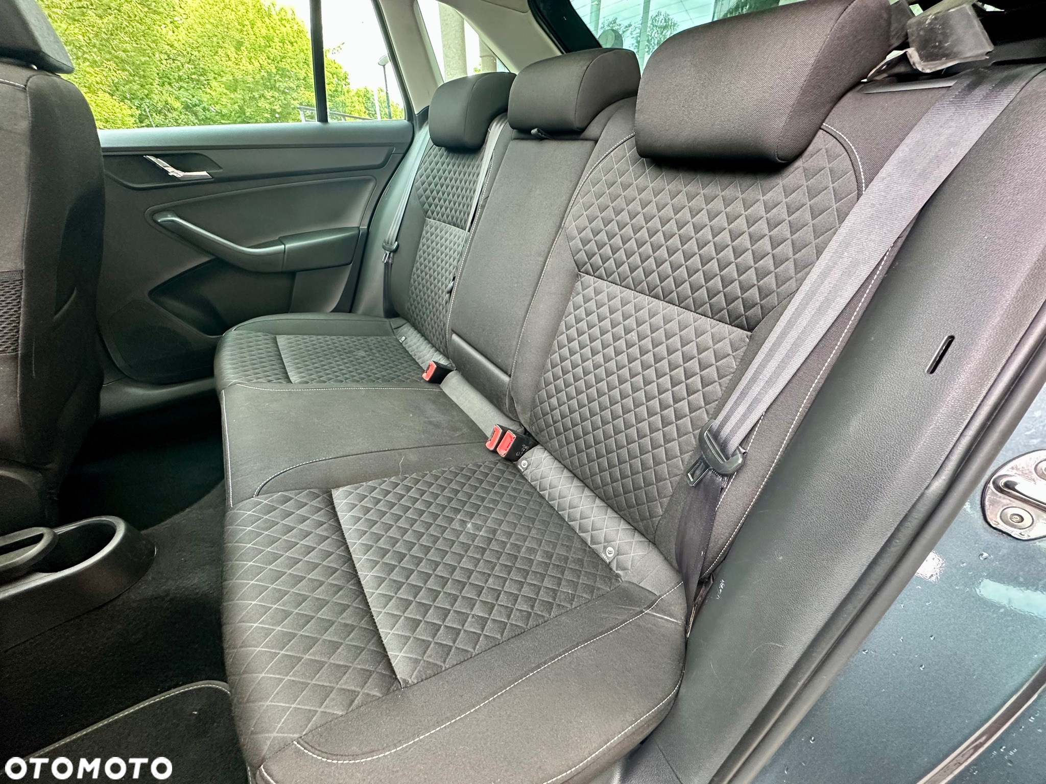 Skoda RAPID 1.2 TSI Edition - 18