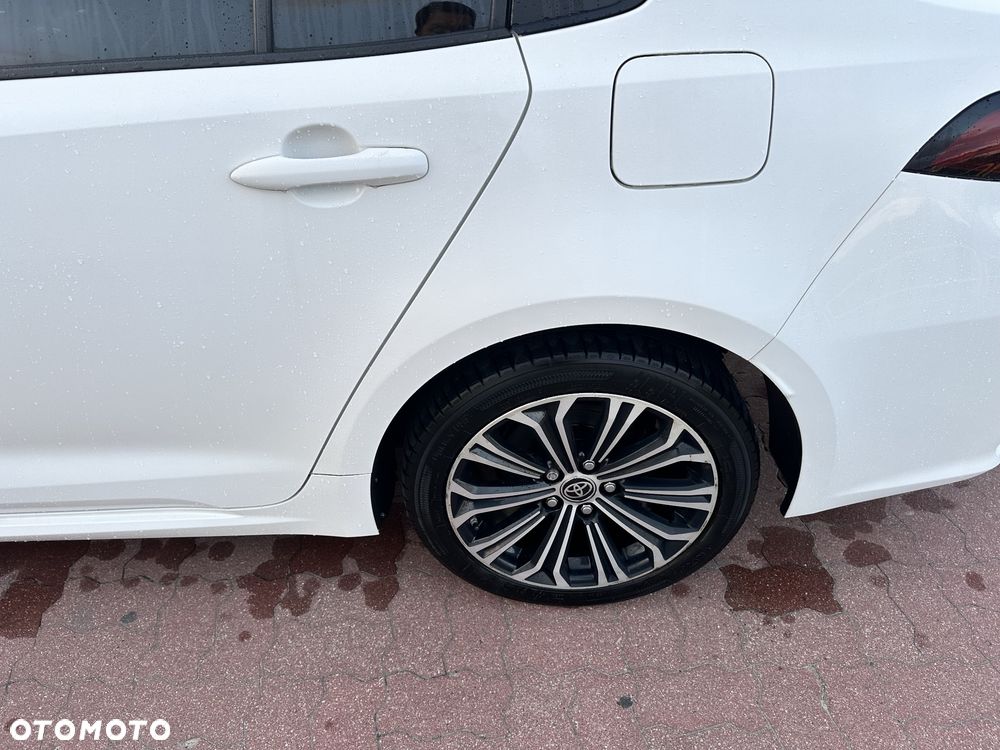 Toyota Corolla 1.8 Hybrid Comfort - 11