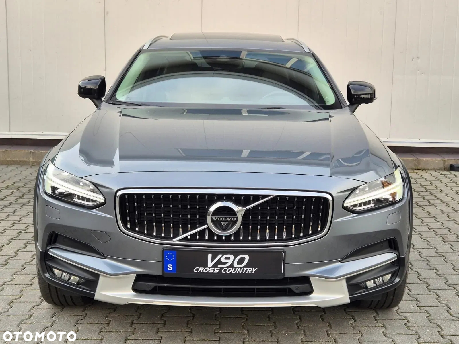 Volvo V90 Cross Country D5 AWD - 2