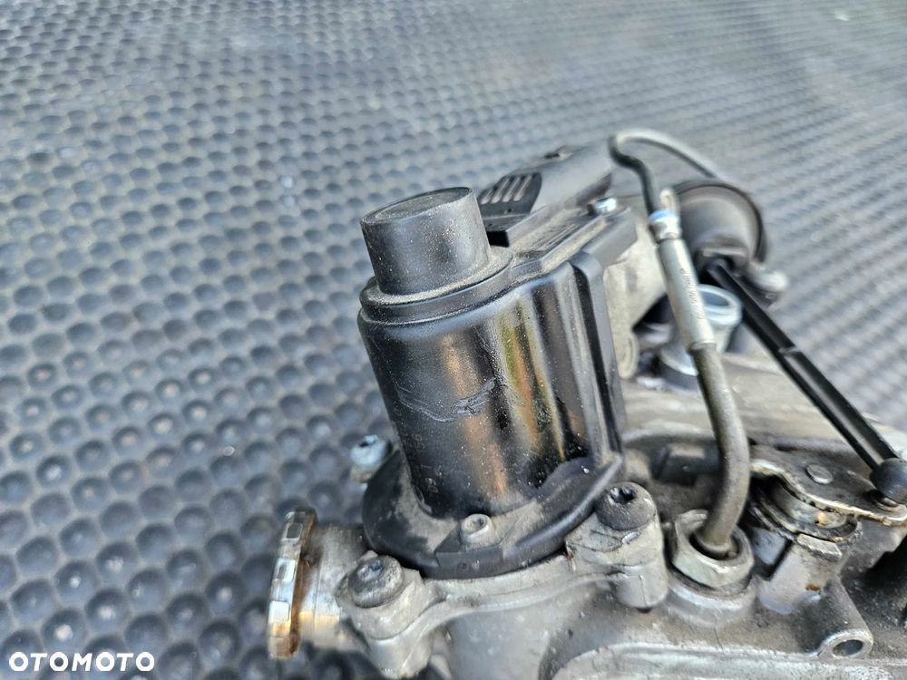 Chlodniczka 059131515R 059131502B 059906088P Chlodnica Spalin Zawor EGR Czujnik Diesel 2.7 3.0 V6 Audi A4 B8 A5 A6 C6 VW - 4