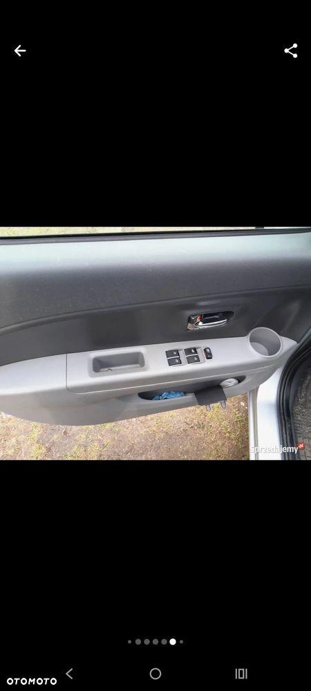 Daihatsu Sirion 1.3 - 12