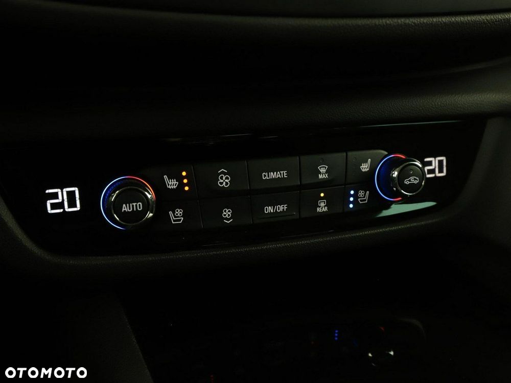Opel Insignia 2.0 CDTI Exclusive S&S - 29