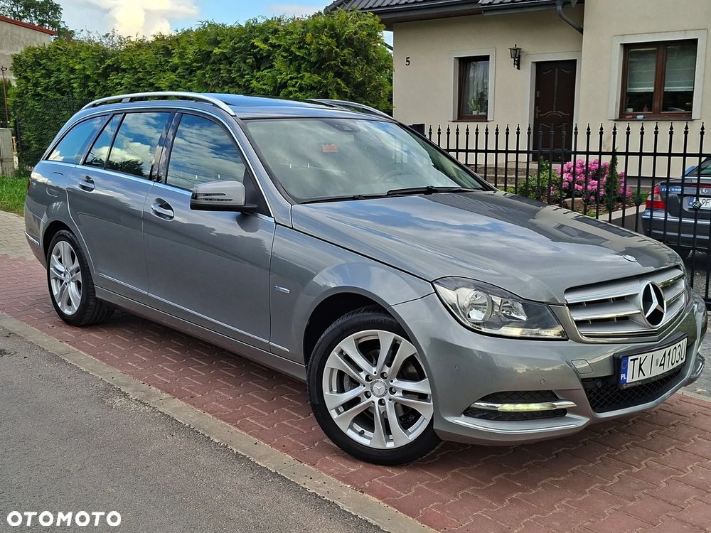 Mercedes-Benz Klasa C 180 CGI Automatik BlueEFFICIENCY Avantgarde - 8