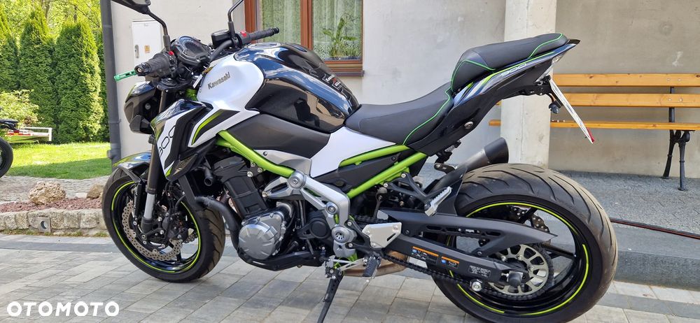 Kawasaki Z 900 - 13