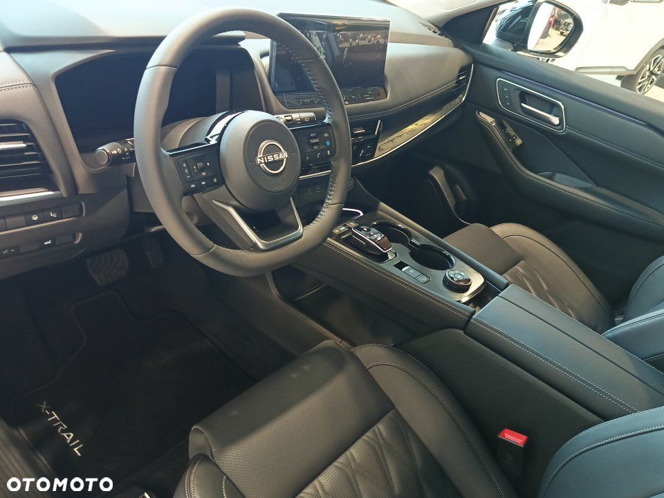 Nissan X-Trail - 11