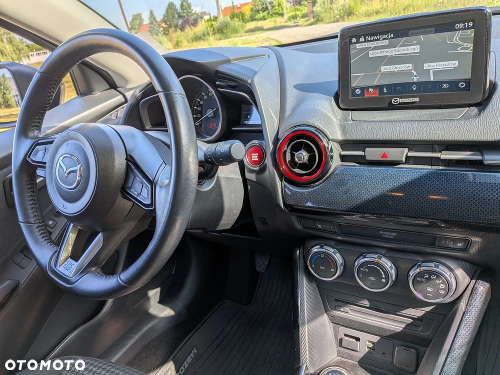 Mazda 2 SKYACTIV-G 90 Red Sports Edition - 16
