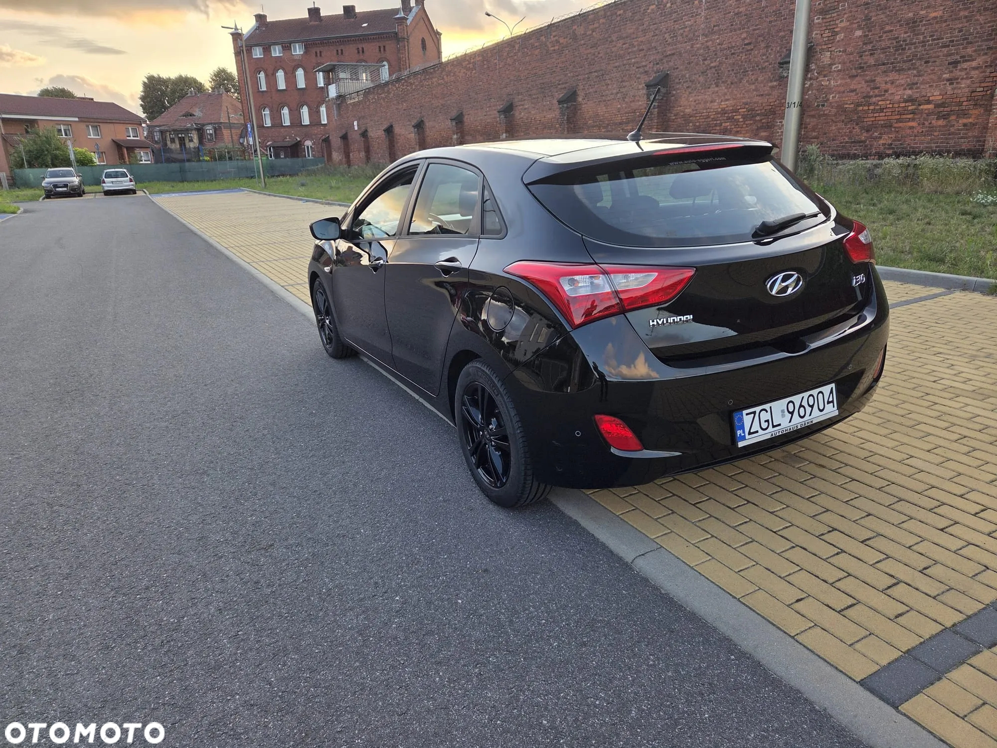 Hyundai i30 1.4 Comfort - 12