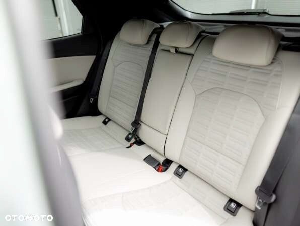 Kia XCeed 1.6 T-GDI Business Line DCT - 10