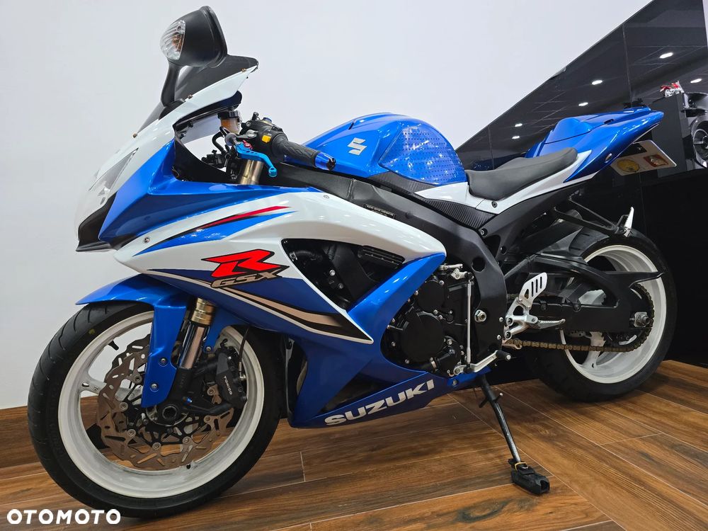 Suzuki GSX-R - 27