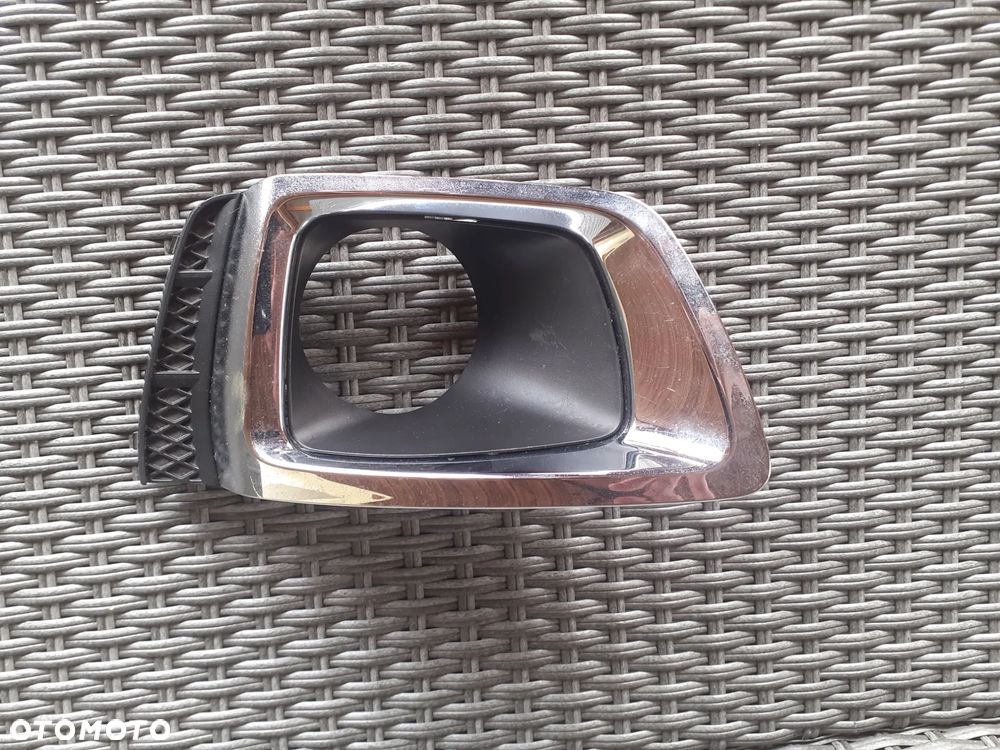 SUBARU FORESTER 13- 14-18 CAŁA NIE KLEJONA KRATKA+CHROM W ZDERZAK PRZÓD LEWA ORGINAŁ 57731SG090 WYSYŁKA 24h - 2