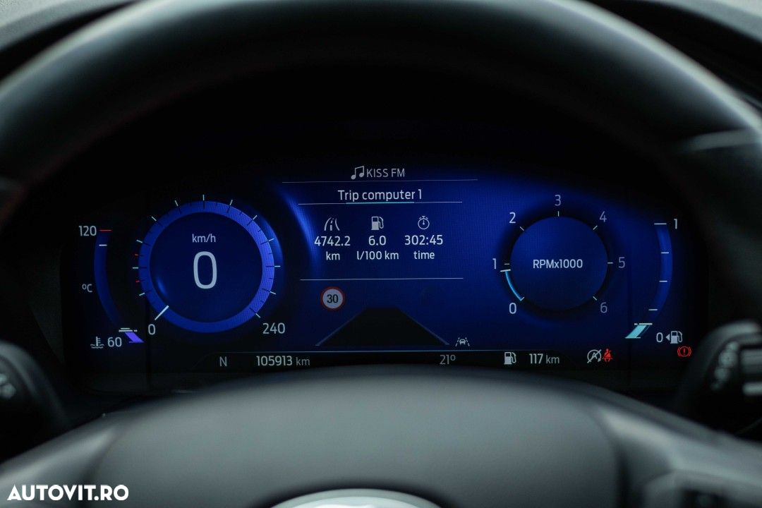 Ford Kuga 2.0 EcoBlue mHEV FWD ST Line X - 34