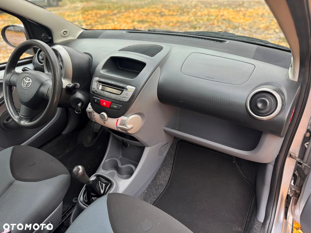 Toyota Aygo 1.0 VVT-i Premium - 30