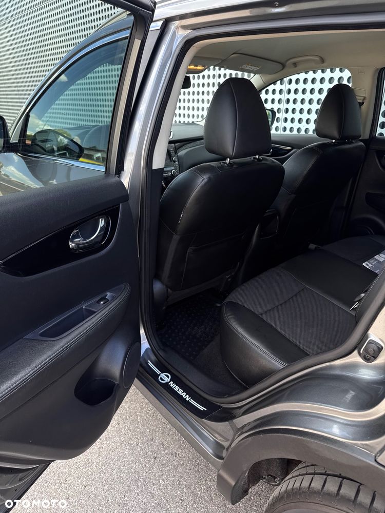 Nissan Qashqai 1.2 DIG-T Tekna EU6 - 18