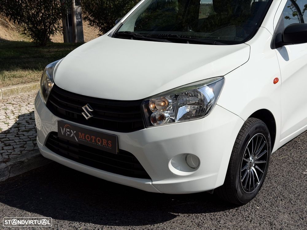 Suzuki Celerio 1.0 GL - 12