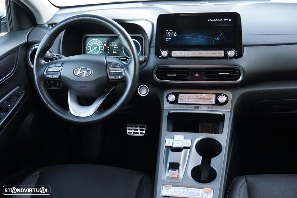 Hyundai Kauai 64 kWh Premium+P.Premium — fotografia 46