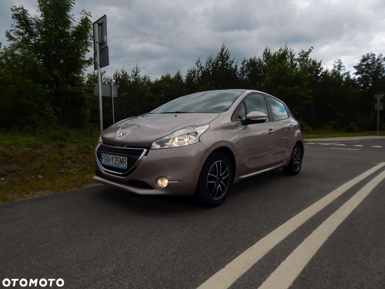 Peugeot 208 1.2 VTi Business Line - 1