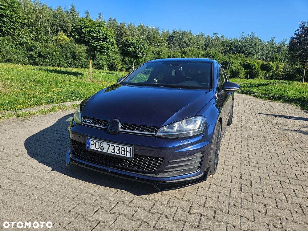 Volkswagen Golf 2.0 TDI BMT GTD DSG - 4
