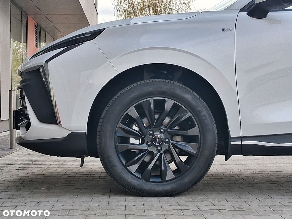 Forthing T5 EVO T-Five 1.5T HEV e-CVT - 9
