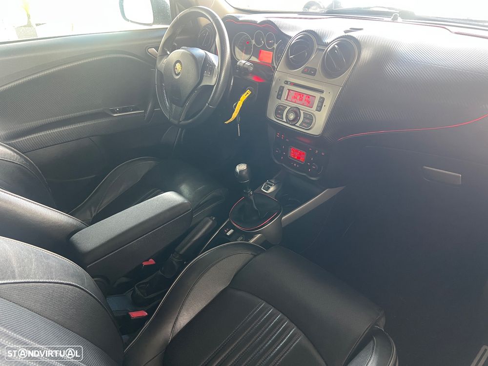 Alfa Romeo MiTo 1.3 JTDM ECO Turismo - 34