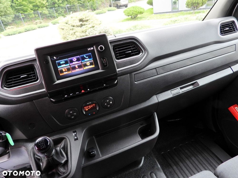 Renault MASTER PLANDEKA 10 PALET TEMPOMAT NAWIGACJA LEDY PNEUMATYKA KLIMATYZACJA  165KM - 32