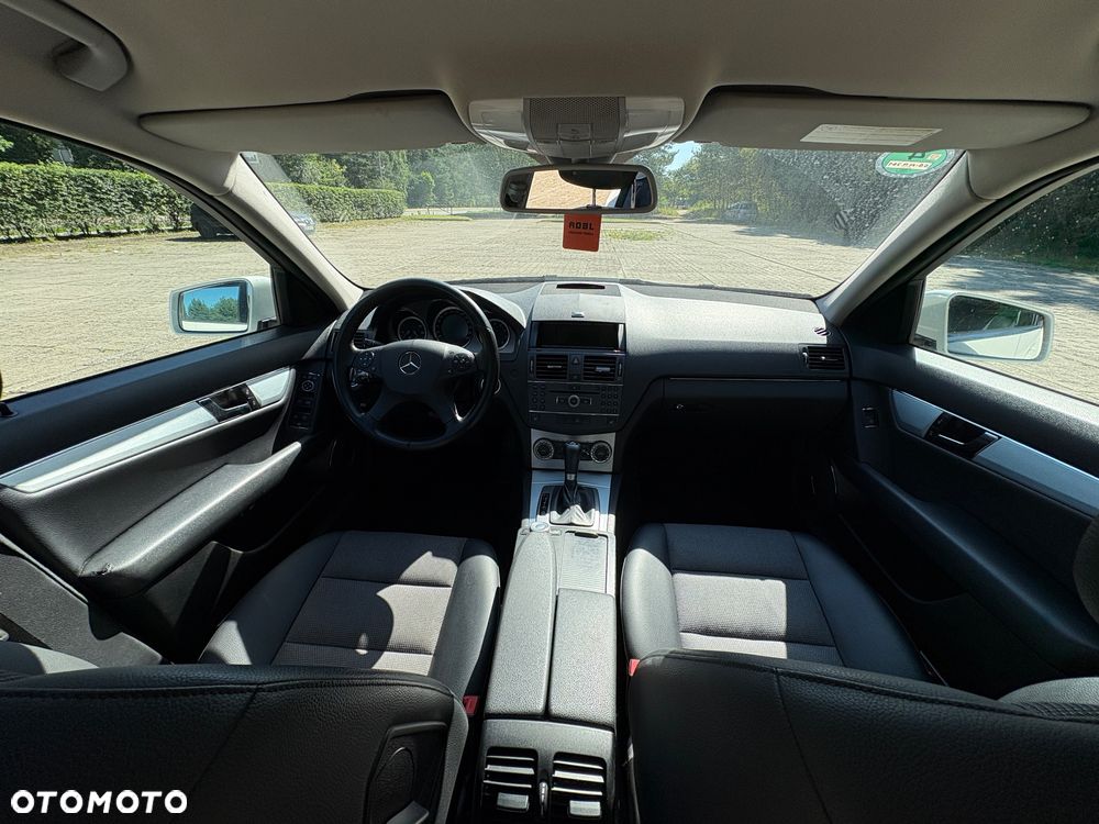 Mercedes-Benz Klasa C 180 Kompressor Automatik BlueEFFICIENCY Avantgarde - 16